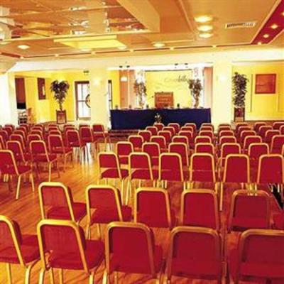 фото отеля Greenhills Hotel Limerick