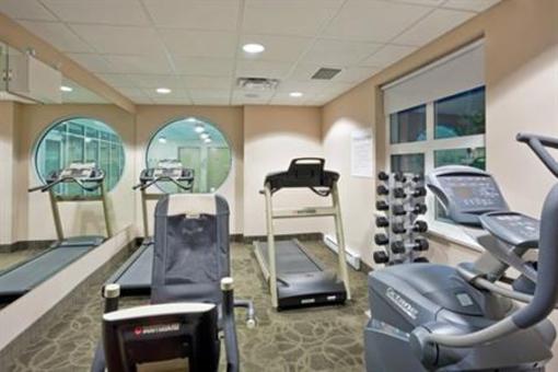 фото отеля Holiday Inn Hotel & Suites Surrey