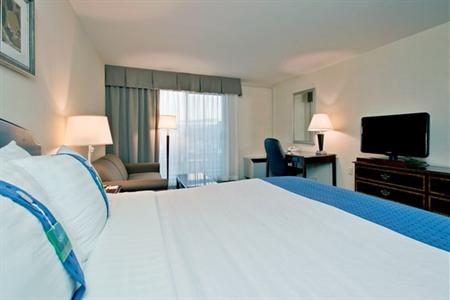фото отеля Holiday Inn Kingston - Waterfront