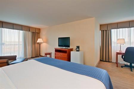 фото отеля Holiday Inn Kingston - Waterfront