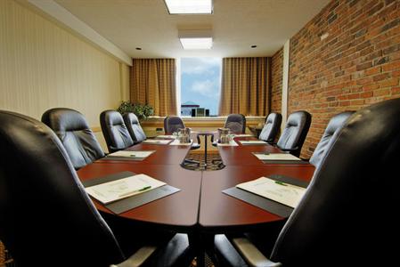 фото отеля Holiday Inn Kingston - Waterfront