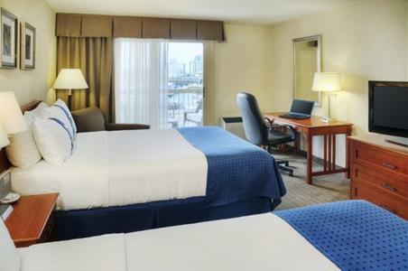 фото отеля Holiday Inn Kingston - Waterfront