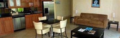 фото отеля Casanova Suites on the Beach