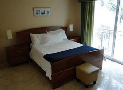 фото отеля Casanova Suites on the Beach