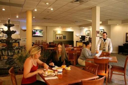 фото отеля Hampton Inn & Suites Hershey