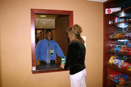 фото отеля Hampton Inn & Suites Richmond