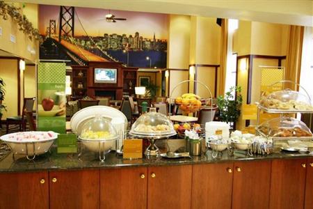фото отеля Hampton Inn & Suites Richmond