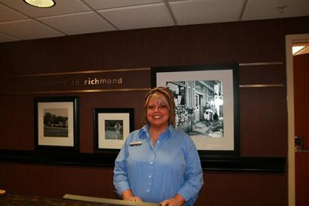 фото отеля Hampton Inn & Suites Richmond