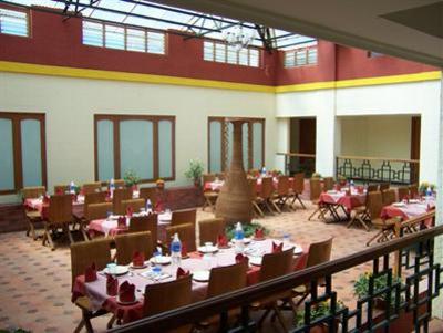 фото отеля Hotel Preethi Classic Towers