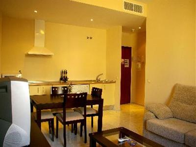 фото отеля Apartamentos Lux Sevilla Palacio