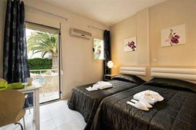 фото отеля Axos Hotel Rethymno
