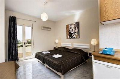 фото отеля Axos Hotel Rethymno