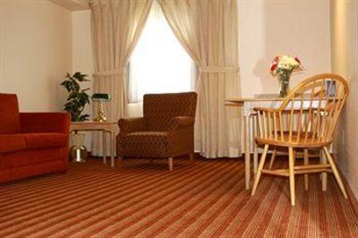 фото отеля Lakeview Inn and Suites Miramichi