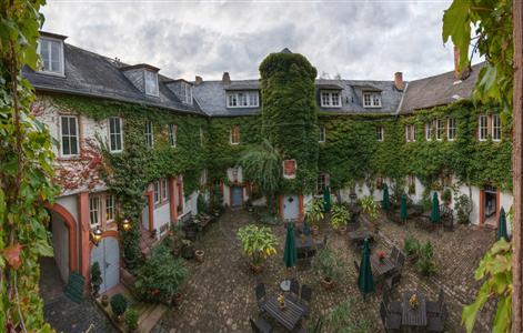 фото отеля Schlosshotel Rothenbuch