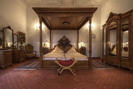 фото отеля Schlosshotel Rothenbuch