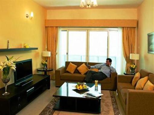 фото отеля Crystal Living Courts