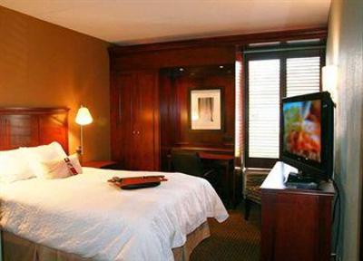 фото отеля Hampton Inn Traverse City