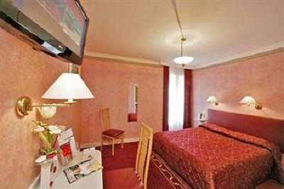 фото отеля Best Western Hotel Beausejour Lourdes