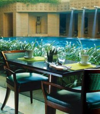 фото отеля Courtyard Hyderabad