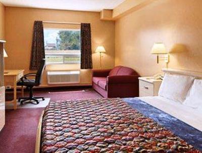 фото отеля Howard Johnson Inn Leamington