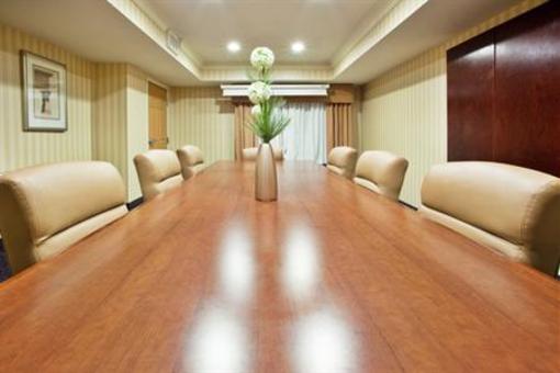 фото отеля Staybridge Suites Savannah Airport