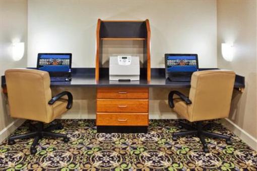 фото отеля Staybridge Suites Savannah Airport