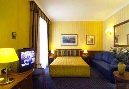 фото отеля Jolly Aretusa Palace Hotel