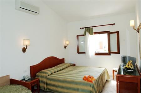 фото отеля Cala Mirto Hotel Budoni