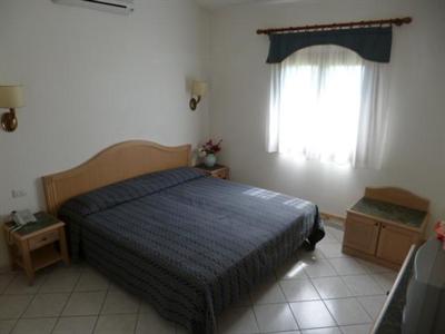 фото отеля Cala Mirto Hotel Budoni