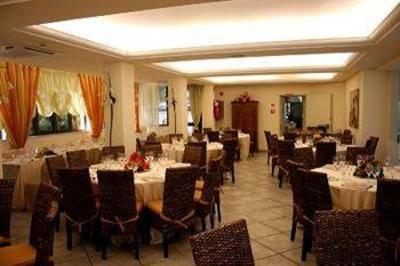 фото отеля Hotel Nedy Massa