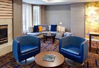 фото отеля Courtyard Hotel Saint Louis Airport Bridgeton