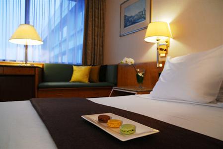 фото отеля Crowne Plaza Hotel Geneva