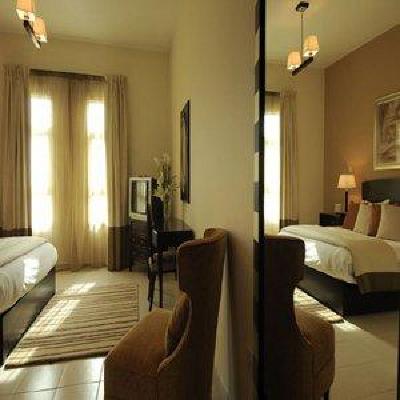 фото отеля Nuran Greens Residences Dubai