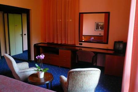 фото отеля Milano Hotel Godiasco