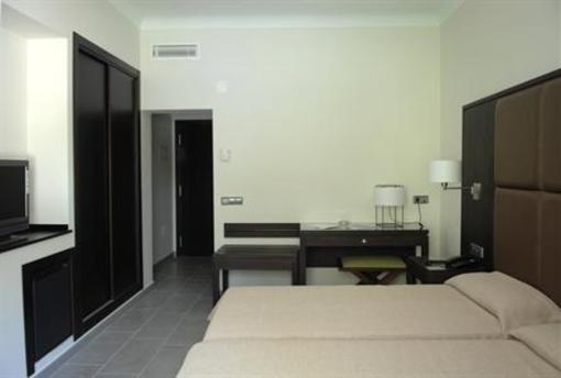 фото отеля Fiesta Hotel Cala Gracio