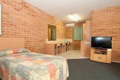 фото отеля New Olympic Motel