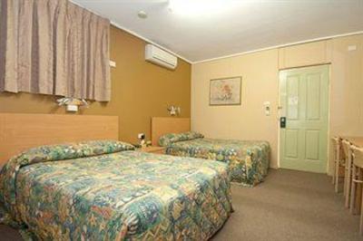 фото отеля New Olympic Motel