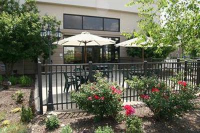 фото отеля Hampton Inn & Suites Springfield - Southwest