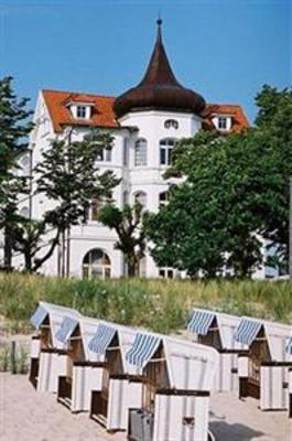 фото отеля Strandhotel Binz
