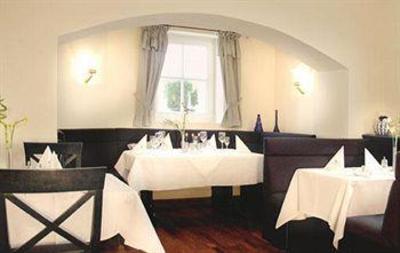 фото отеля Strandhotel Binz
