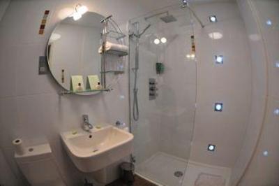 фото отеля The Inn Boutique Saint Helier