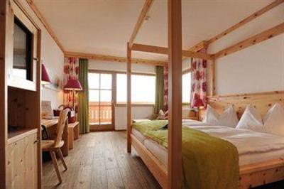 фото отеля Natur Und Wellness Hotel Höflehner Haus im Ennstal