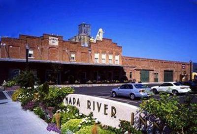 фото отеля Napa River Inn at the Historic Napa Mill