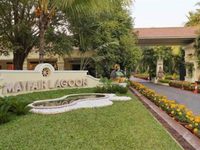 MAYFAIR Lagoon