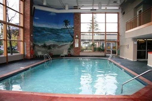 фото отеля Howard Johnson Inn & Suites - Toronto East