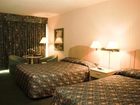 фото отеля Howard Johnson Inn & Suites - Toronto East