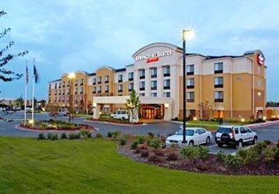 фото отеля SpringHill Suites Bakersfield