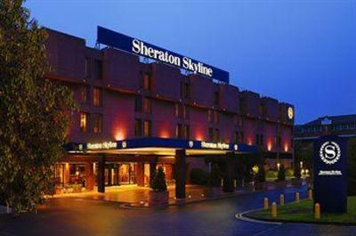 фото отеля Sheraton Skyline Hotel London