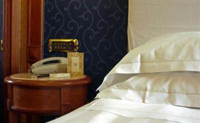 фото отеля Capitol World Class Hotel
