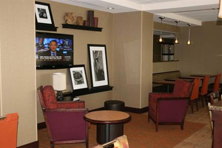фото отеля Hampton Inn Bath Brunswick